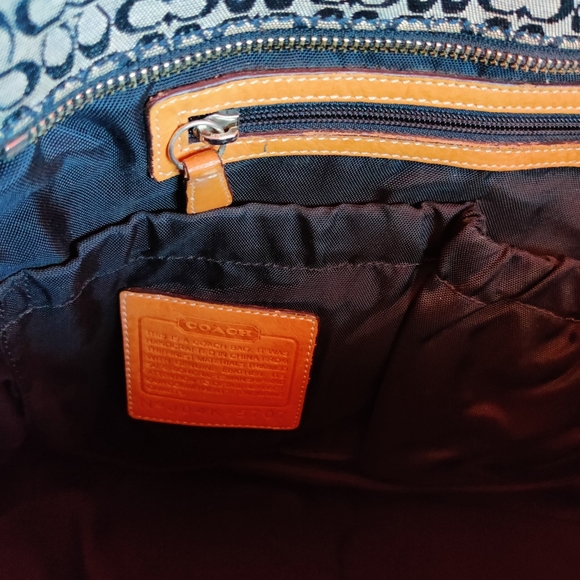 Coach tote - Picture 4 of 4